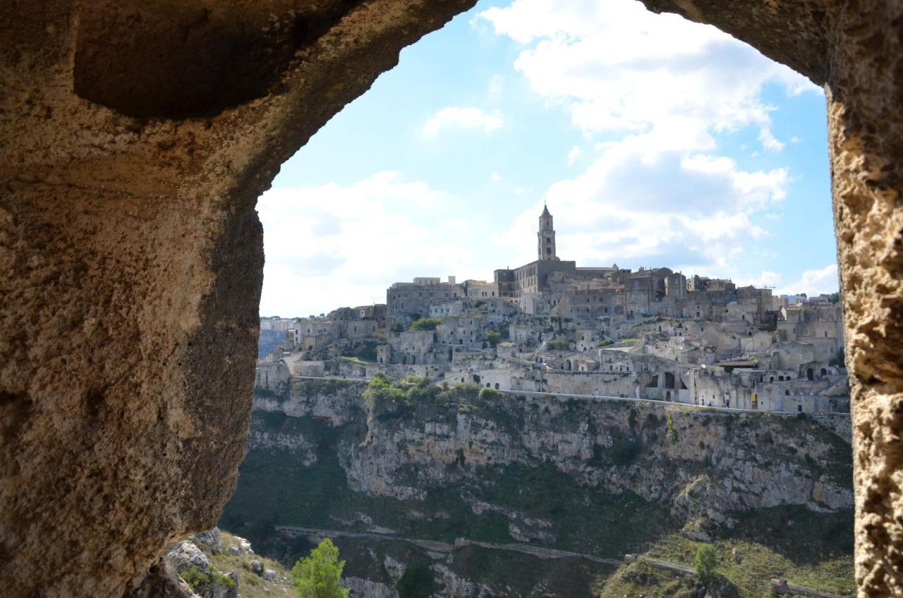 Tulliani Residenze Matera Acomodação com café da manhã Exterior foto